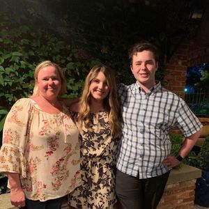 Meet your Posher, Kimberly